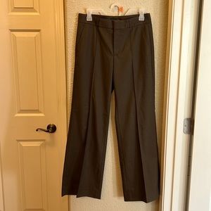 Banana Republic Greenish Grey Trousers size 4 petite